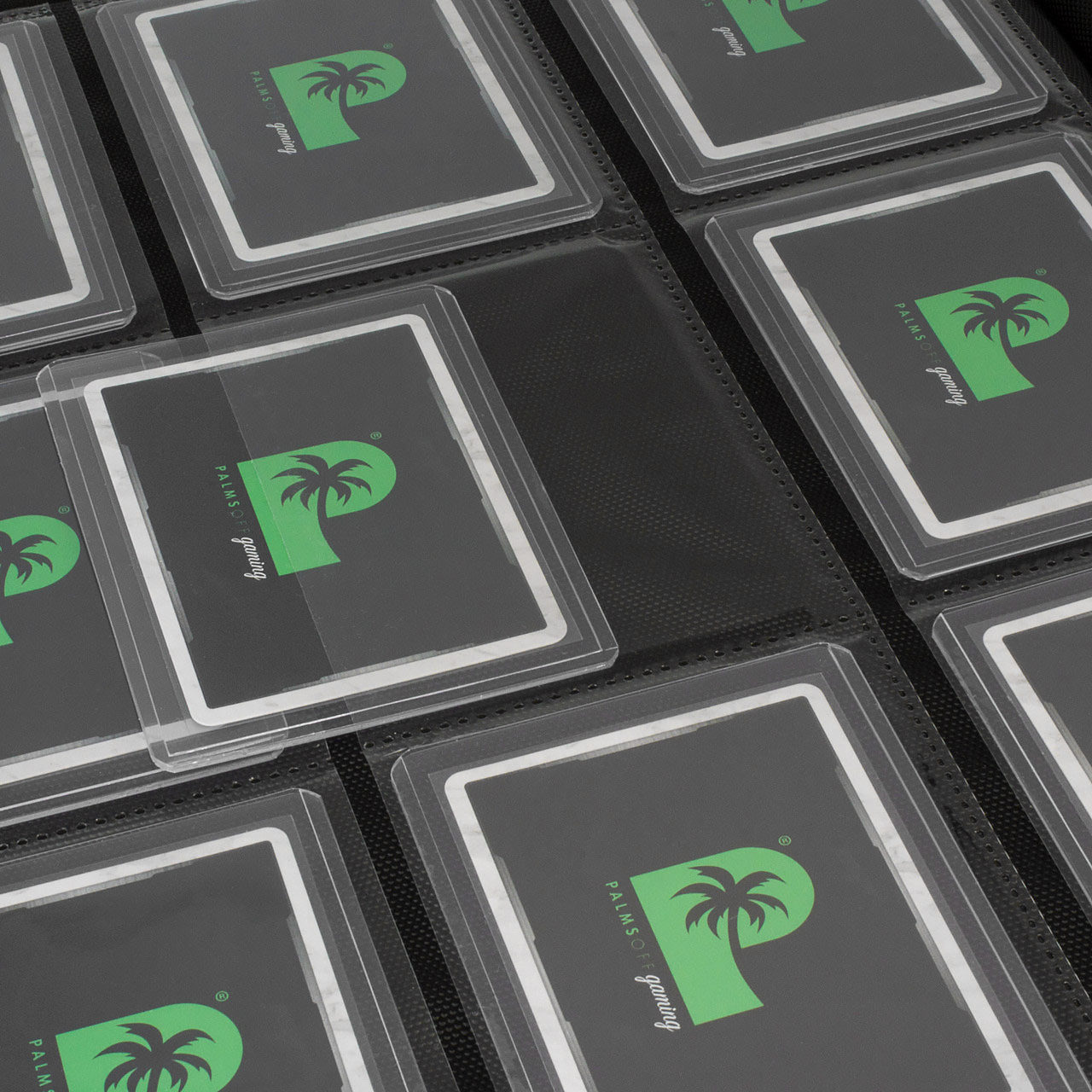 Palms Off Gaming - Collector's Series Top Loader Zip Binder (Clear)